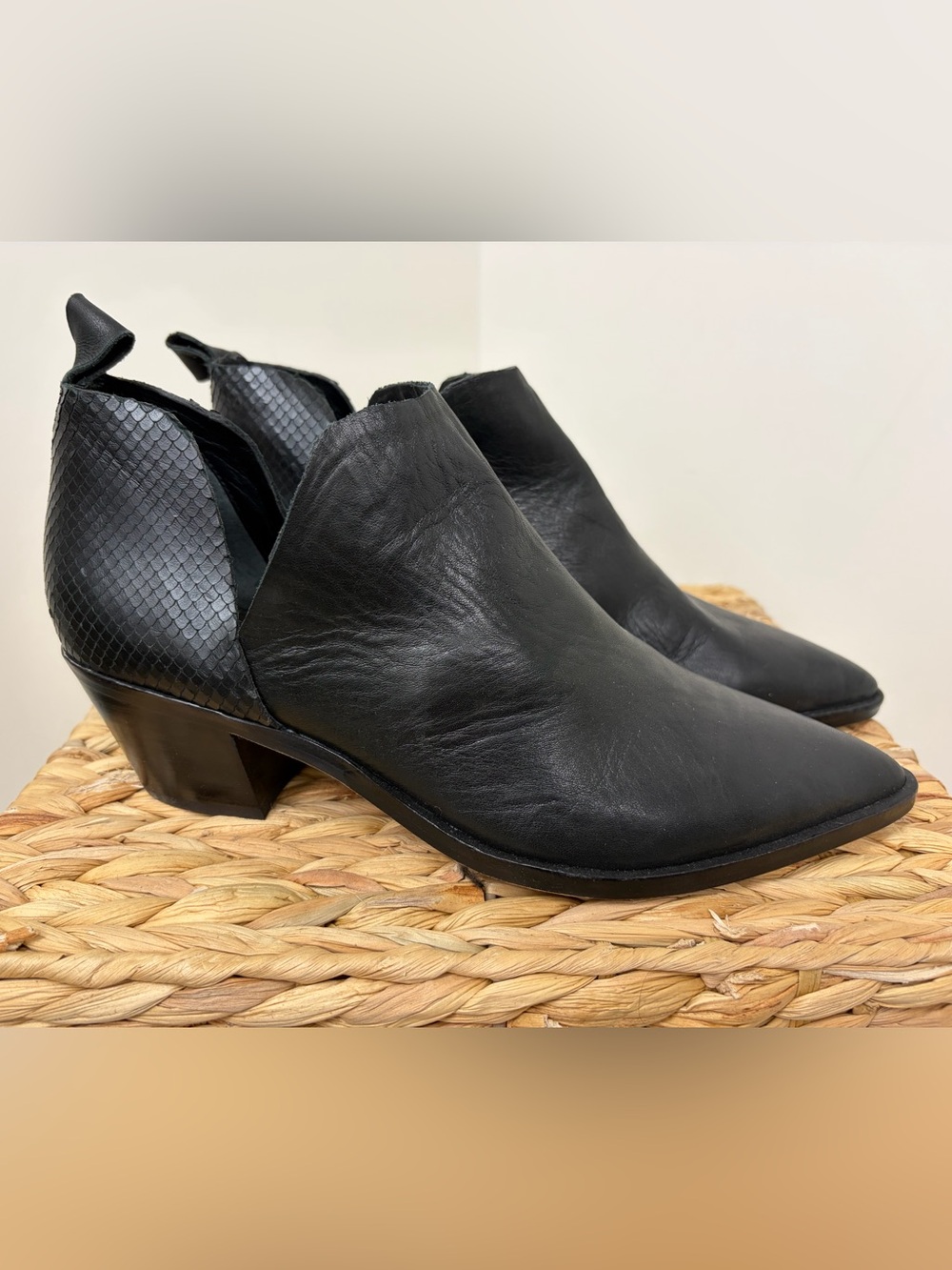 Dolce Vita Black Leather Pointed Cutout Ankle Mules